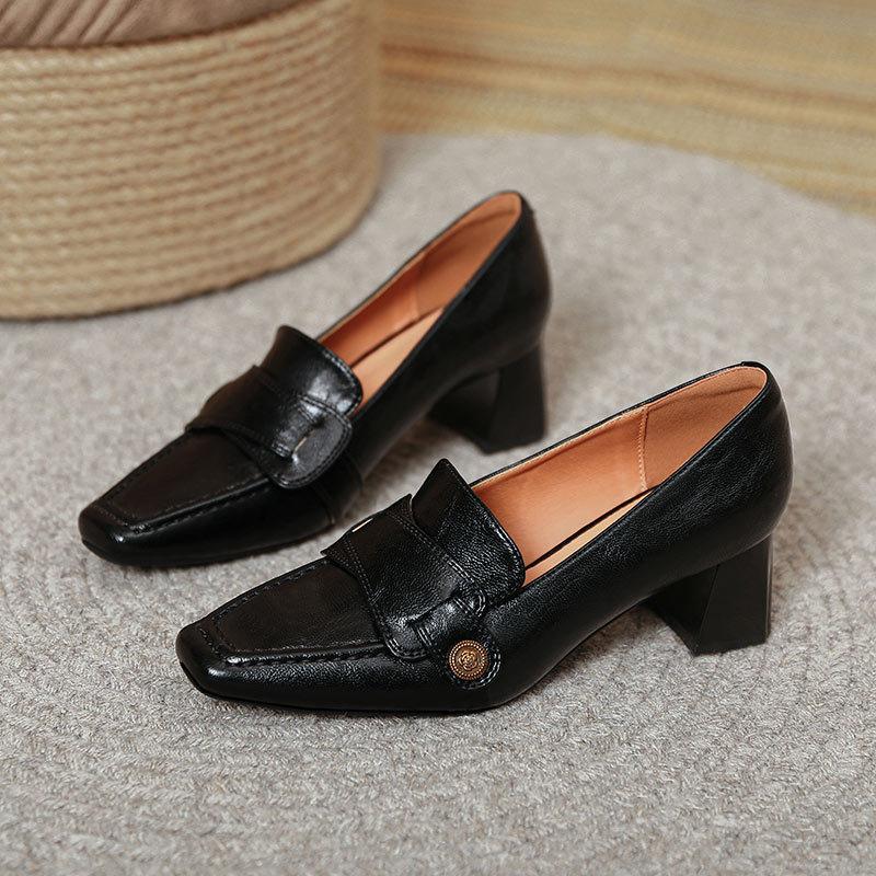 British style small leather shoes high heels 2025 new spring and autumn women's shoes camellia French retro square head thick heels single shoes