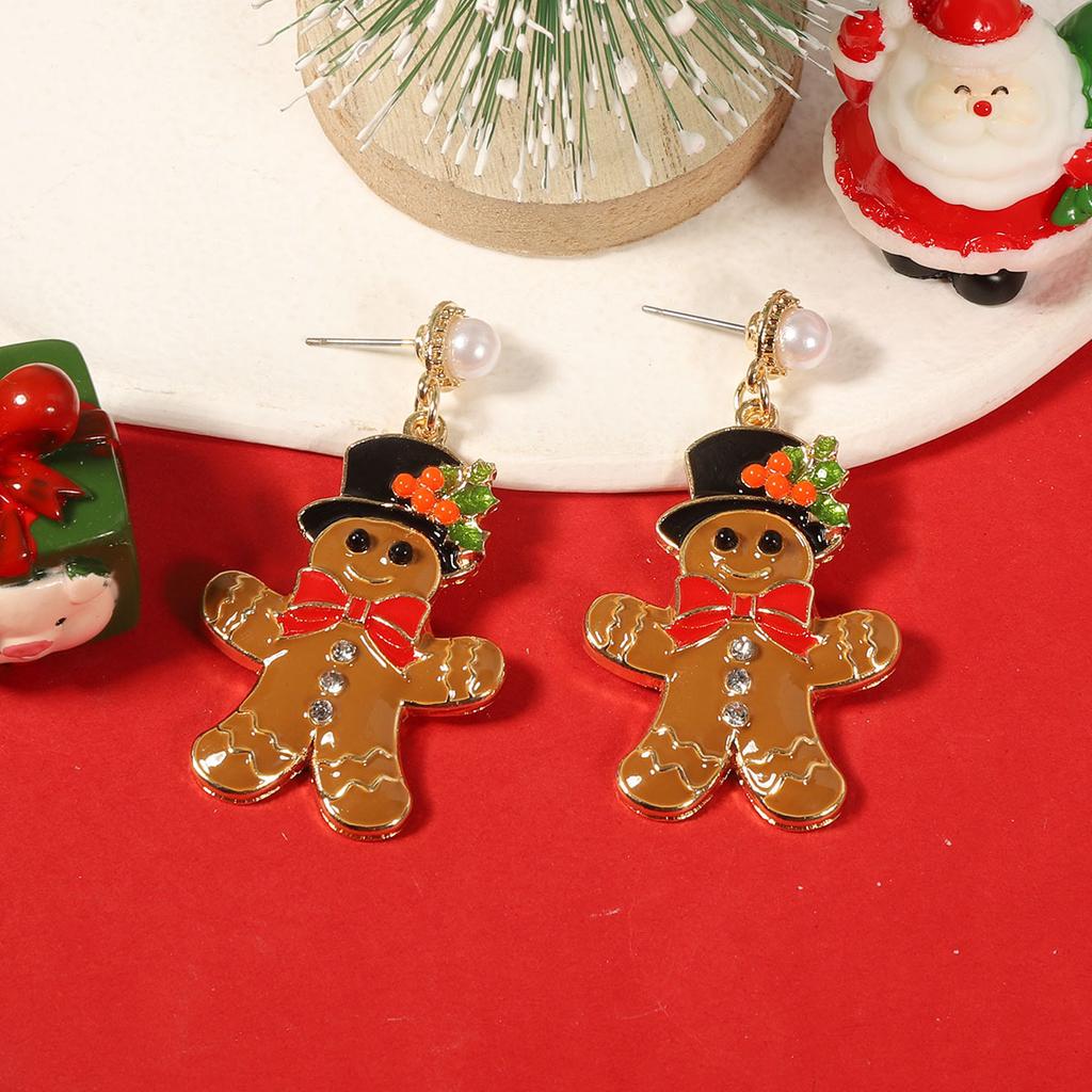 New, Christmas Creative Design Sense Dripping Alloy Wearing Hat Cartoon Cute Gingerbread Man Earrings