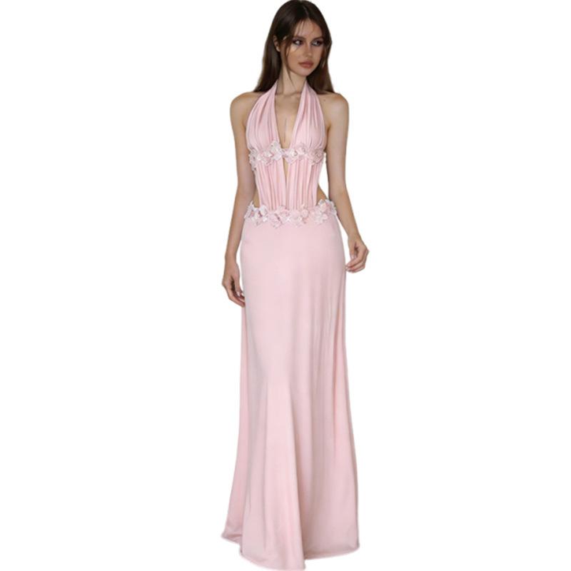 2026 European and American spring new temperament elegant personality fashion casual neck V-neck holiday dress