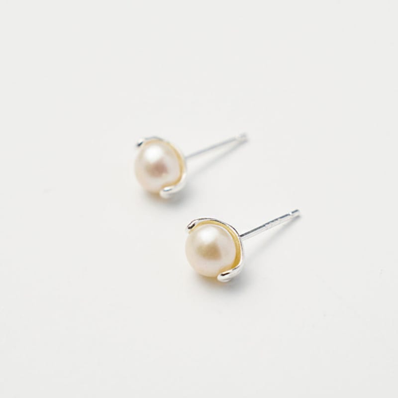 tout mini pearl earring 925 silver