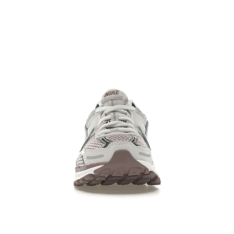 Nike  Air Zoom Vomero 5 Chrome Platinum Violet Women Sneakers Cream Vast-Grey Metallic-Silver HV6417-001