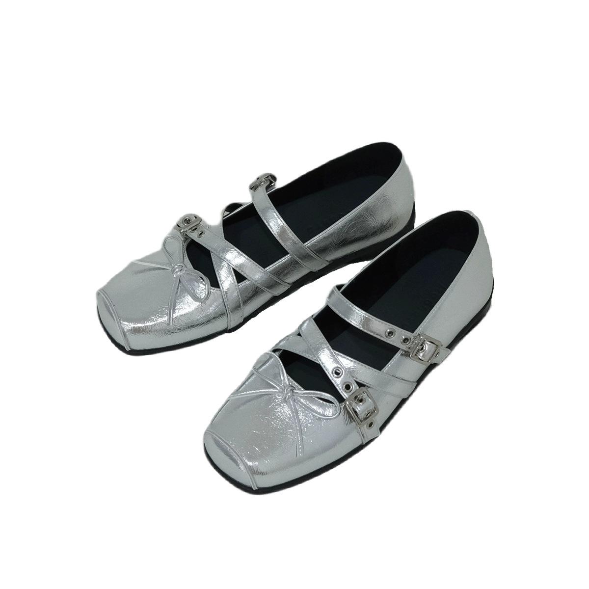 

Fashion Elegant Silver Lolita Leather Shoes | Buckled Mary Jane Flats with Sheer Socks, Ideal for Sweet & Chic Outfits 35 серебряный