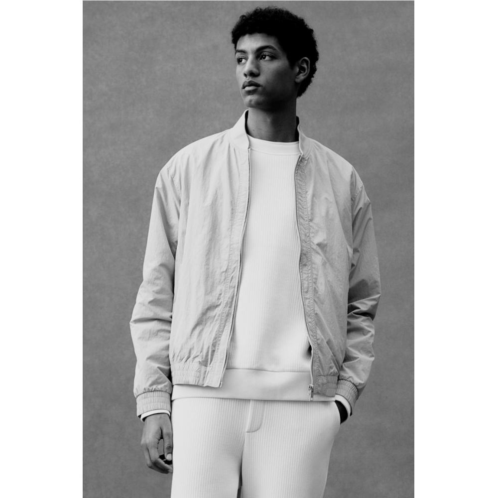 H M Regular Fit Nylon boMber Jacket ligHt Beige