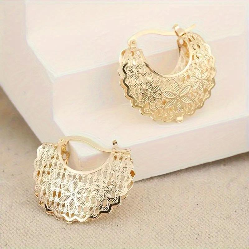 Neue Trendige Statement-Creolen für Damen Goldfarbe Herzohrring Luxusschmuck für Hochzeit Jahrestag Geschenk