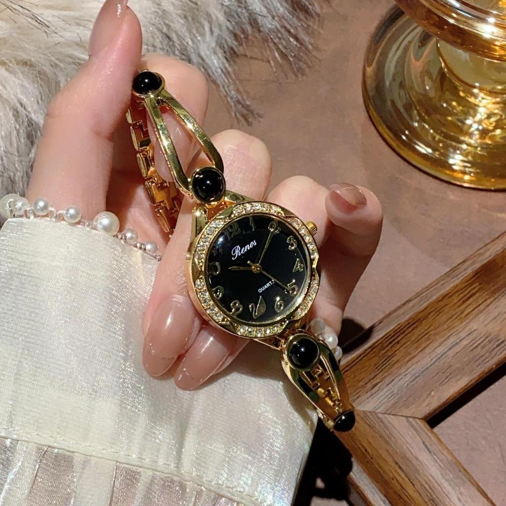 Wykwintny damski zegarek bransoletka z pozłacanego kwarcu z kamieniem naturalnym