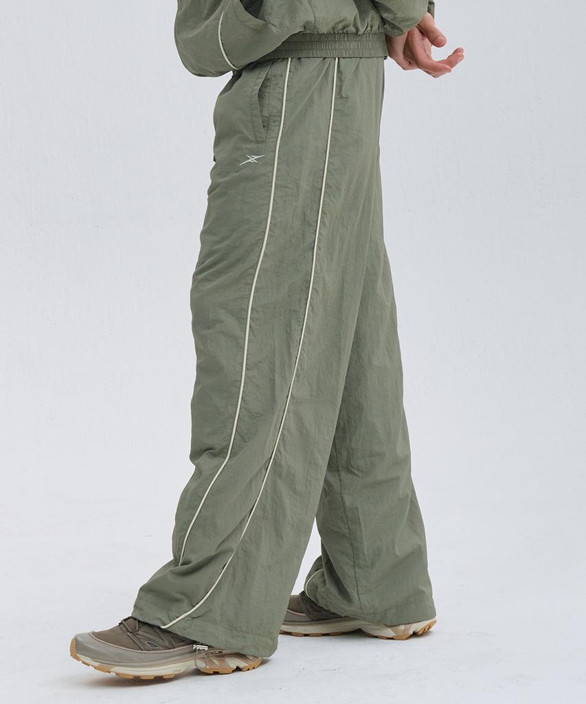 NINEZ Sporty Piping Curved Track Pants (2 Colors)