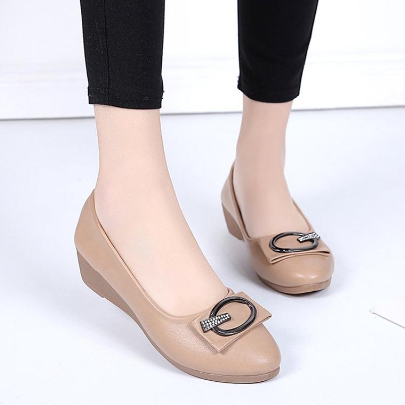 Nya platåklackar grund urringning enkelsskor mode avslappnad dam verktygsstil etikett damskor gummi mjuk sula mammaskor