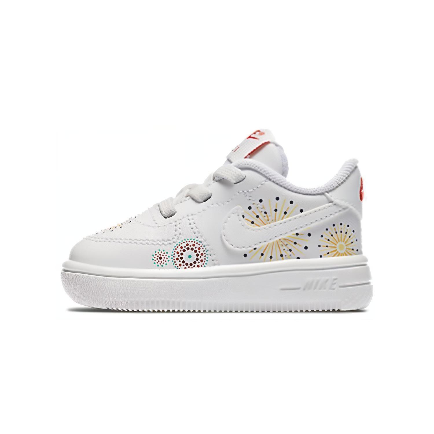 

Nike Air Force 1 18 QS Mid top Skateboard Shoes White Infant And Toddler AO2092-100 4C