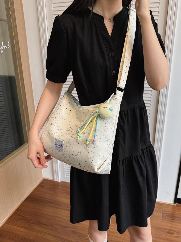 Korean Star Print Women's Tote: Large Capacity Fashion Bag for Summer Commute & Students