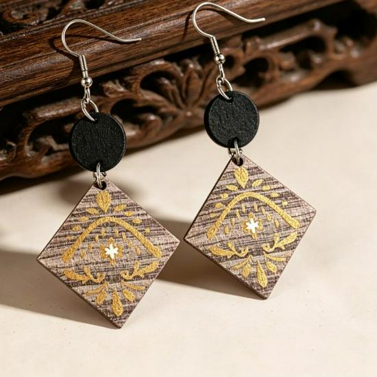 Stylish Wooden Heart-Shaped Earrings: Personalized, Fashionable, European & American Designs