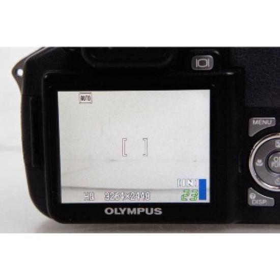 USED Olympus SP‑560UZ Ultra Zoom Digital Camera (8 MP, 18× Optical Zoom)