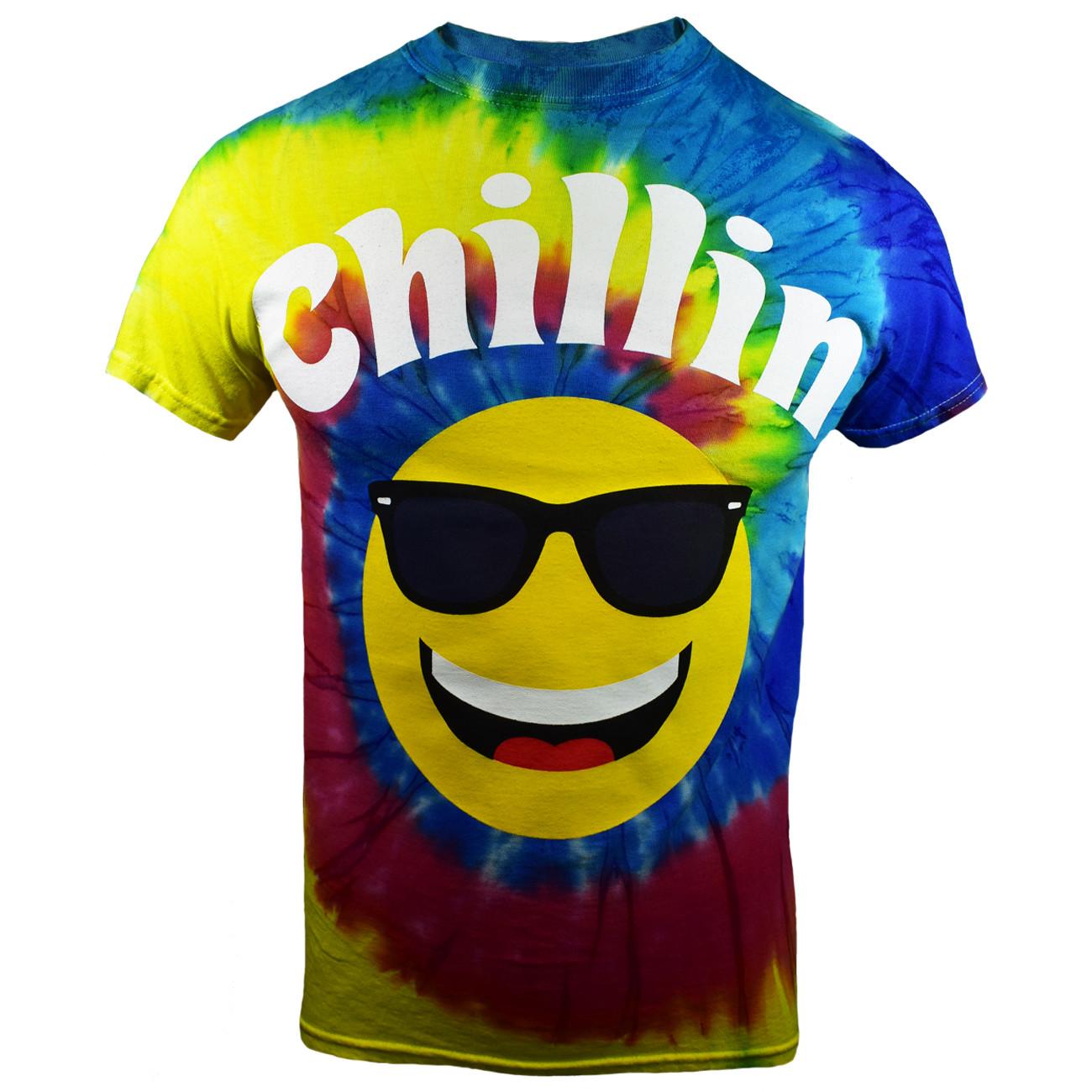 CHILLIN Emoji Men s T-shirt - Tee Luv - Funny -Tie Dye -Hippie--Size: SMALL S