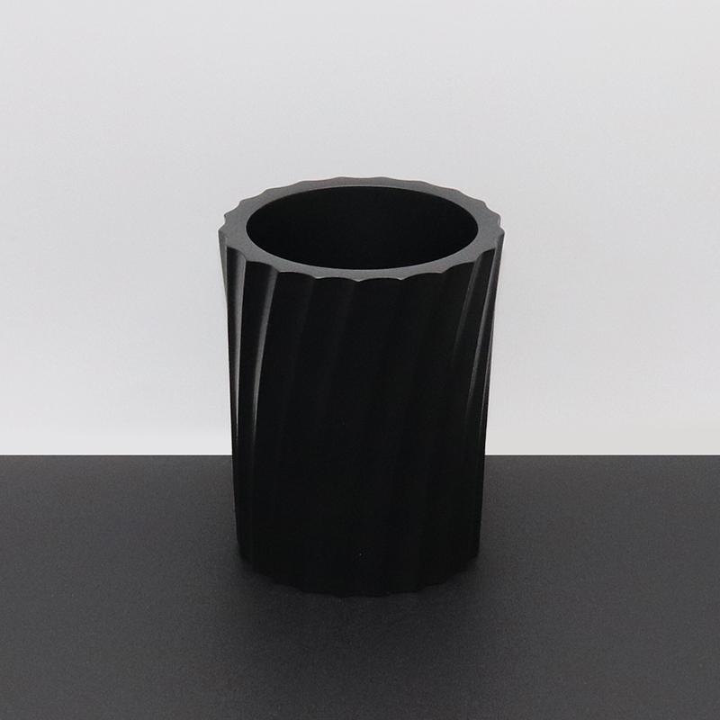 Modern Black and White Striped Ceramic Lotion Bottle Shampoo Pump Dispensing Bottle Rinsing Cup Soap Dishes Bathroom Accessories