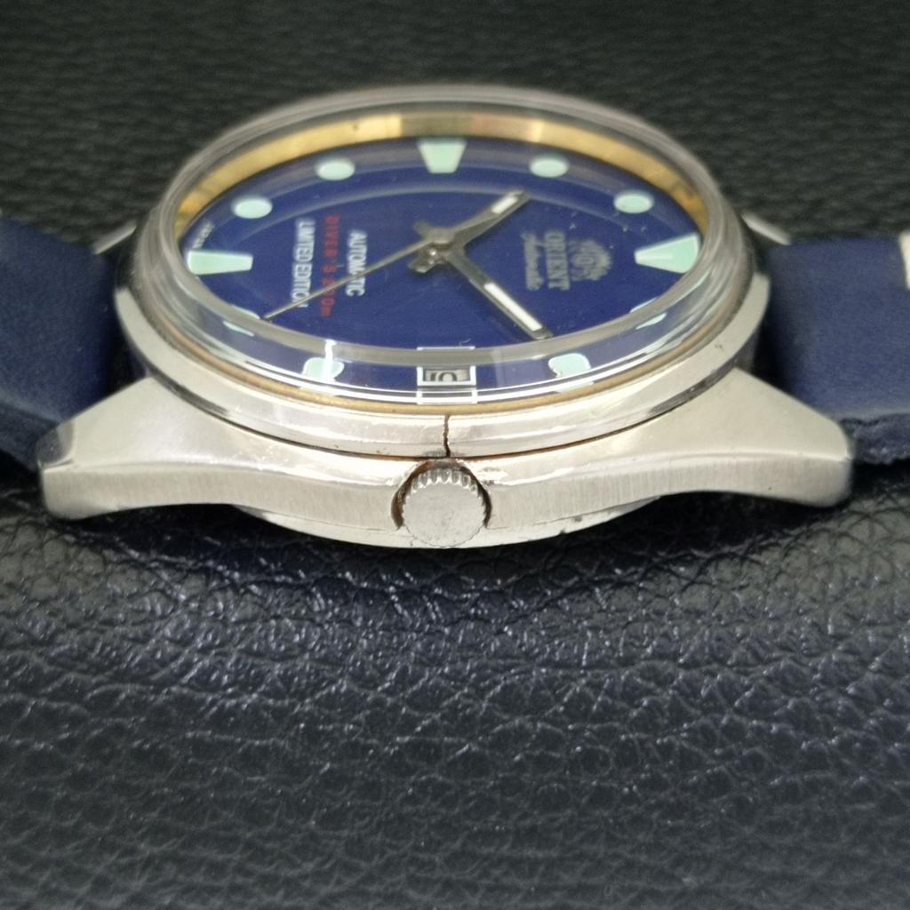 VINTAGE ORIENT AUTOMATIC JAPAN MENS BLUE COLOR DIAL WATCH A700605-5 R204-a700605