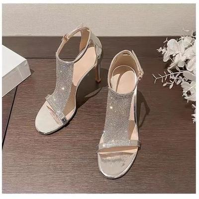 Sandali da donna alla moda con paillettes e tacchi alti, scarpe aperte, sandali con brillantini, donne, alti, moderni