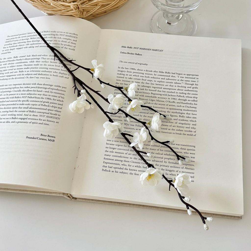 1pcs Artificial Flowers White Plum Blossom 21.7'' Fake Wintersweet Long Stem Plastic Flowers Home Hotel Office Wedding Party Garden Decor