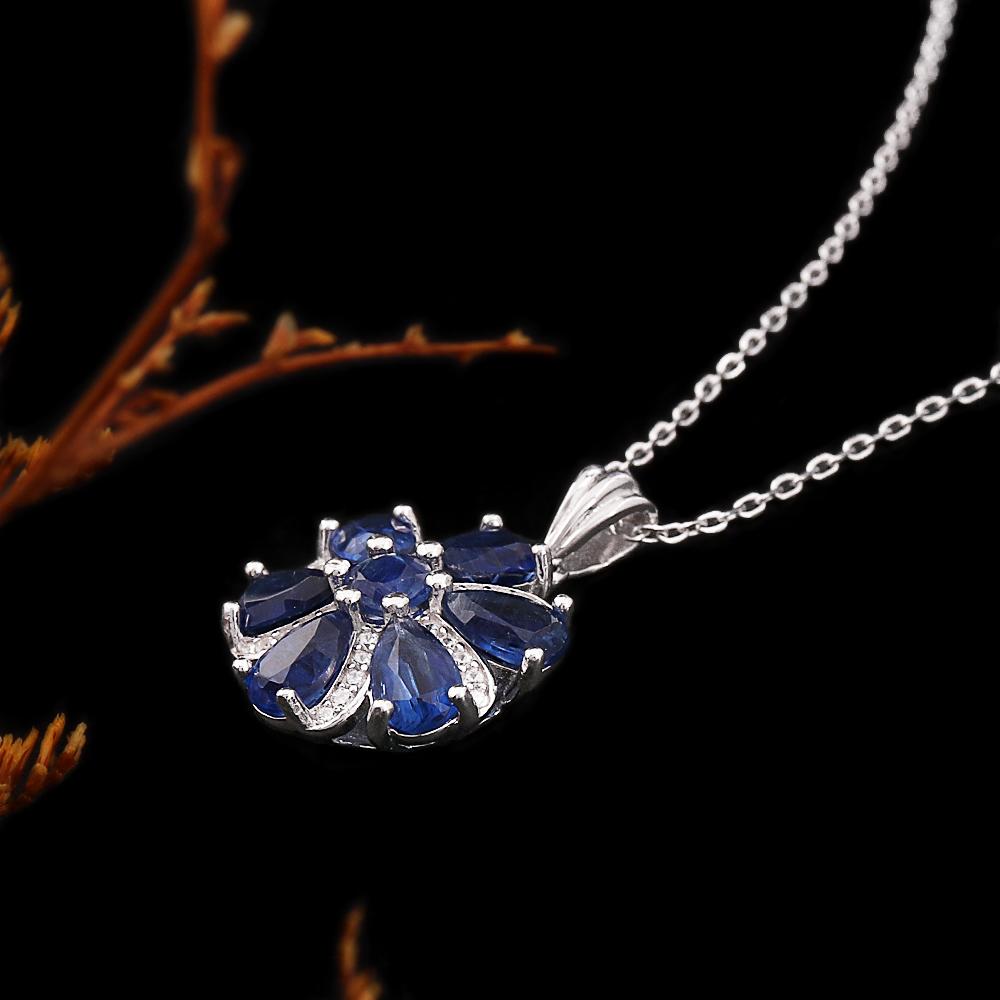 Natural kyanite pendant 925 sterling silver Flower Shape design necklace Elegant fine jewelry for women's birthday party gifts