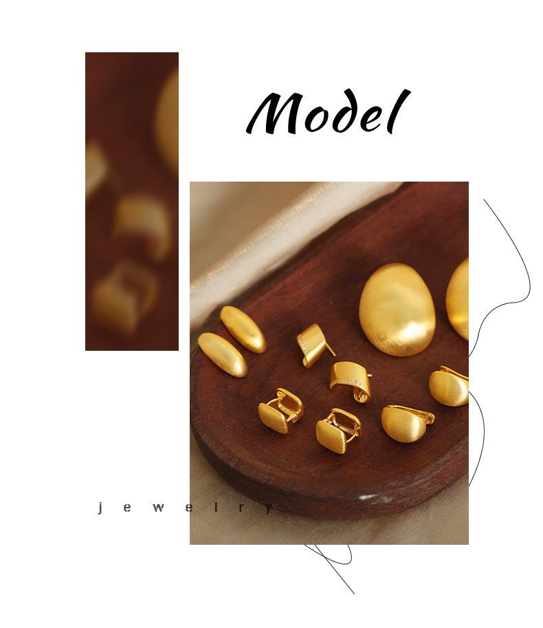 Exquisite Geometric Oval-Square Copper Earrings: Chic Hip Hop Style