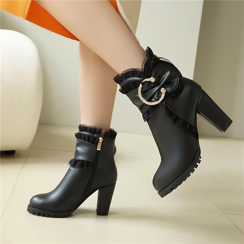 Women's High-heeled Short Boots Autumn and Winter New Waterproof Table Thick-heeled Large-size Roman Short Boots