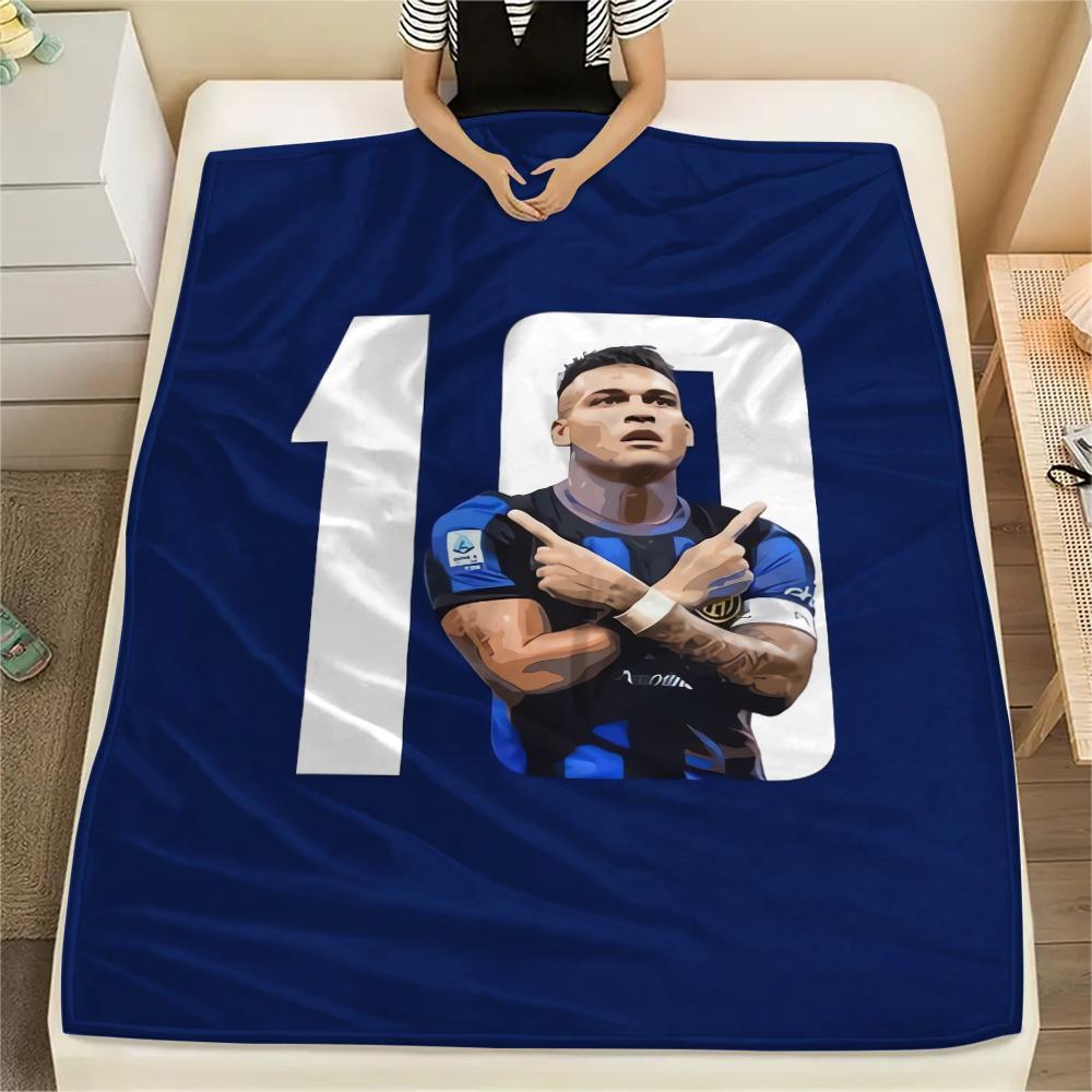 1pc Inter Milan Print Flannel Blanket, High quality Comfortable for All Seasons, Home Decor, Warmth and Comfort, Perfect for Christmas Gifts61