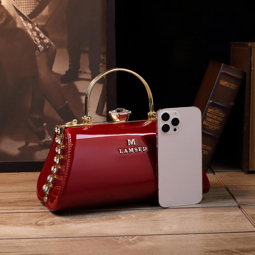 2025 New Patent Leather Bag Trendy Clip Chain Middle-aged Women's Bag Fashion Versatile Single Shoulder Crossbody Underarm Women's Bag