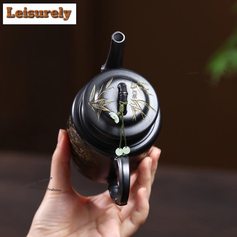 111ml Authentic Yixing Purple Clay Teapots Handmade Gold Drawing Ryoma Pot Raw Ore Stone Yellow Mud Kettle Zisha Tea Set Cha
