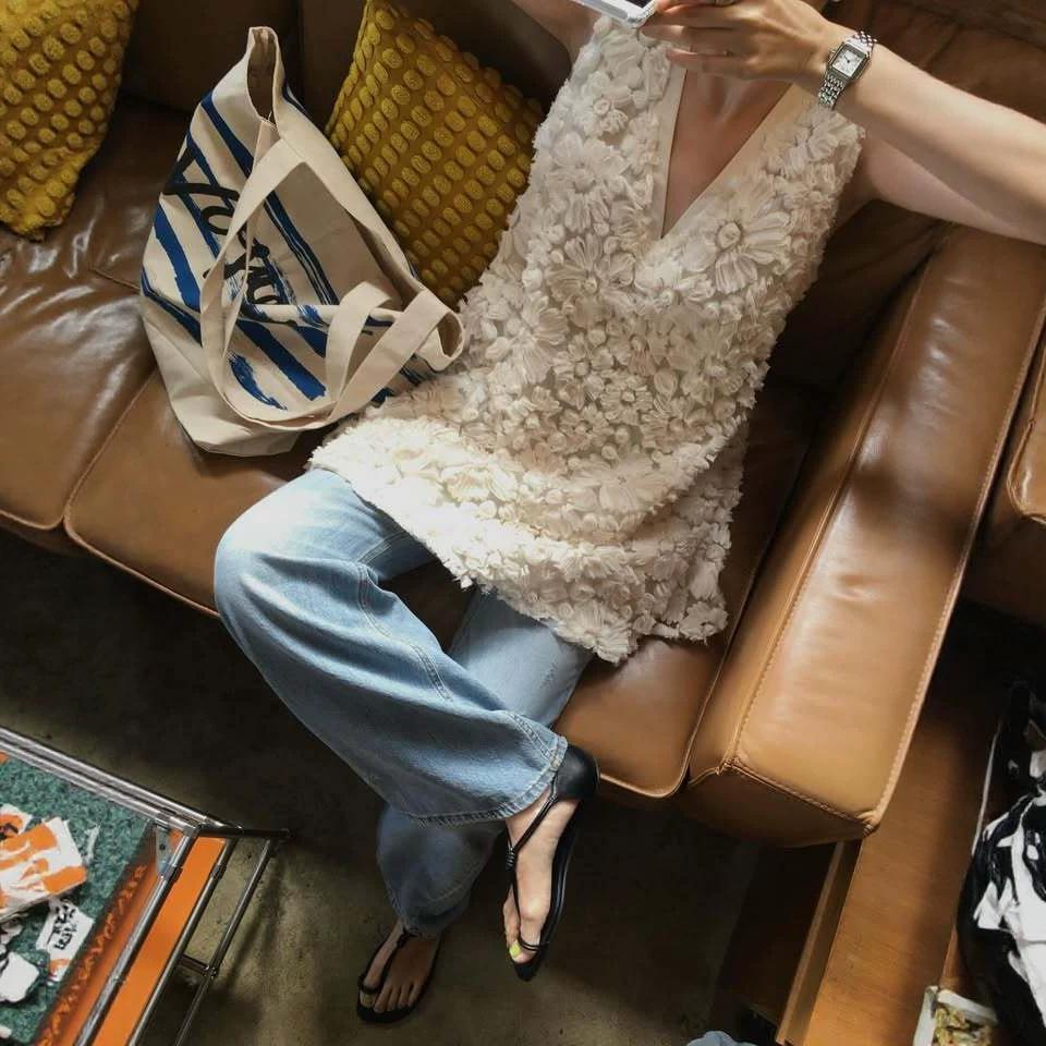 Korea Dongdaemun retro heavy industry three-dimensional crochet sleeveless vest skirt loose and thin a word white dress women
