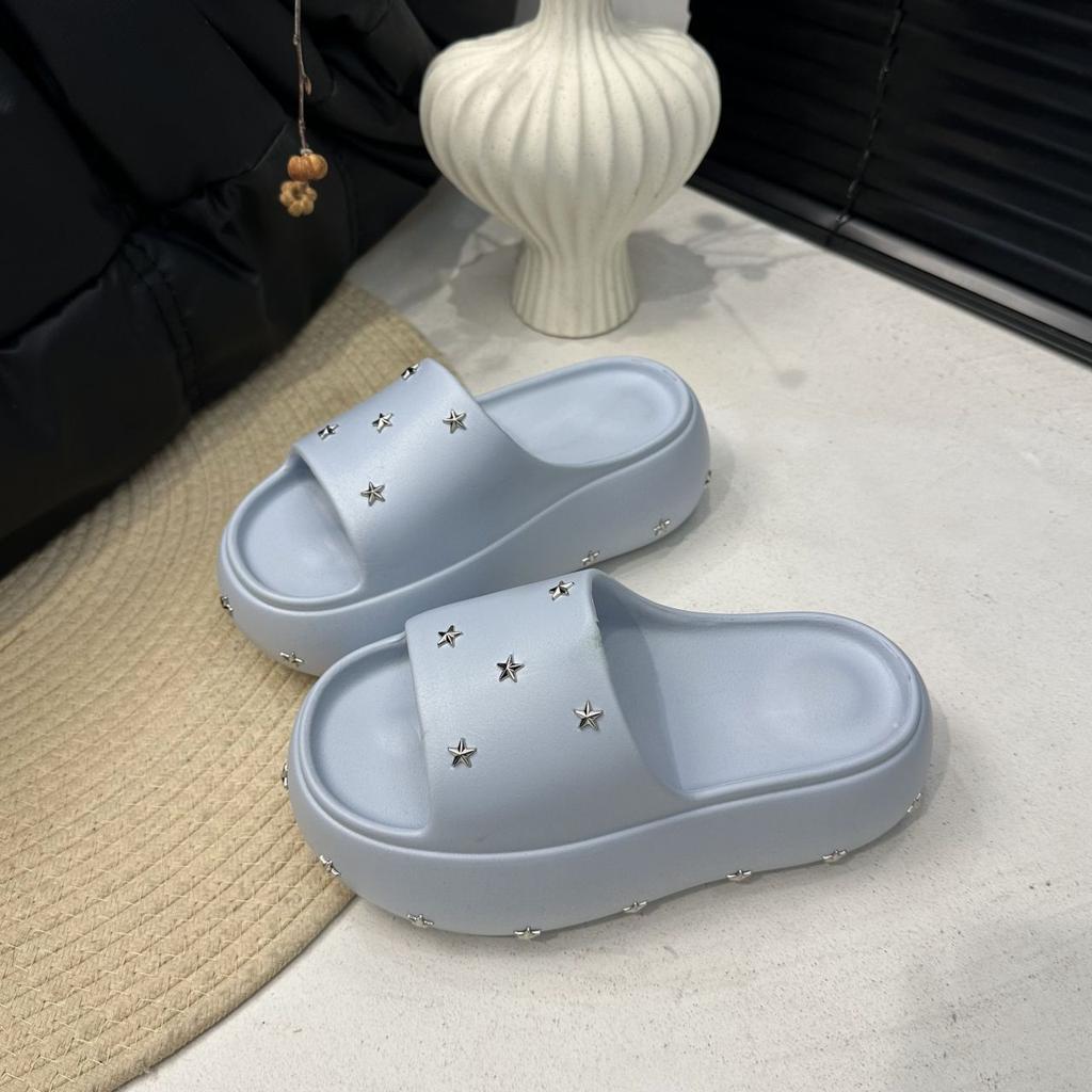 Thick-bottomed Non-slip Beach Sandals Women's Summer Wear 2025 New Cool Slippers for Stepping On Shit, Small One-word Slippers