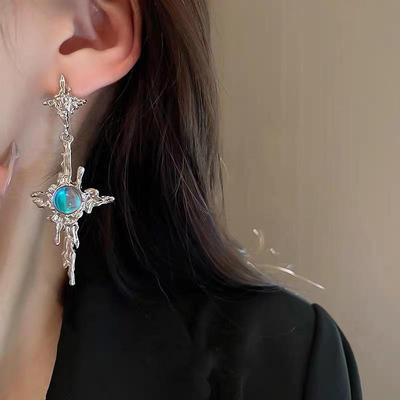 Eleganti Orecchini a Stella con Pietra di Luna Irregolare per Donna