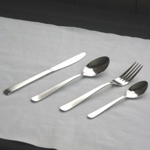 Nagao Tsubame Dinner Cutlery Set (Knife, Spoon, Fork, Teaspoon) - 8-Piece Set for 2, 18-0 Stainless Steel, Dishwasher Safe, Made in Japan