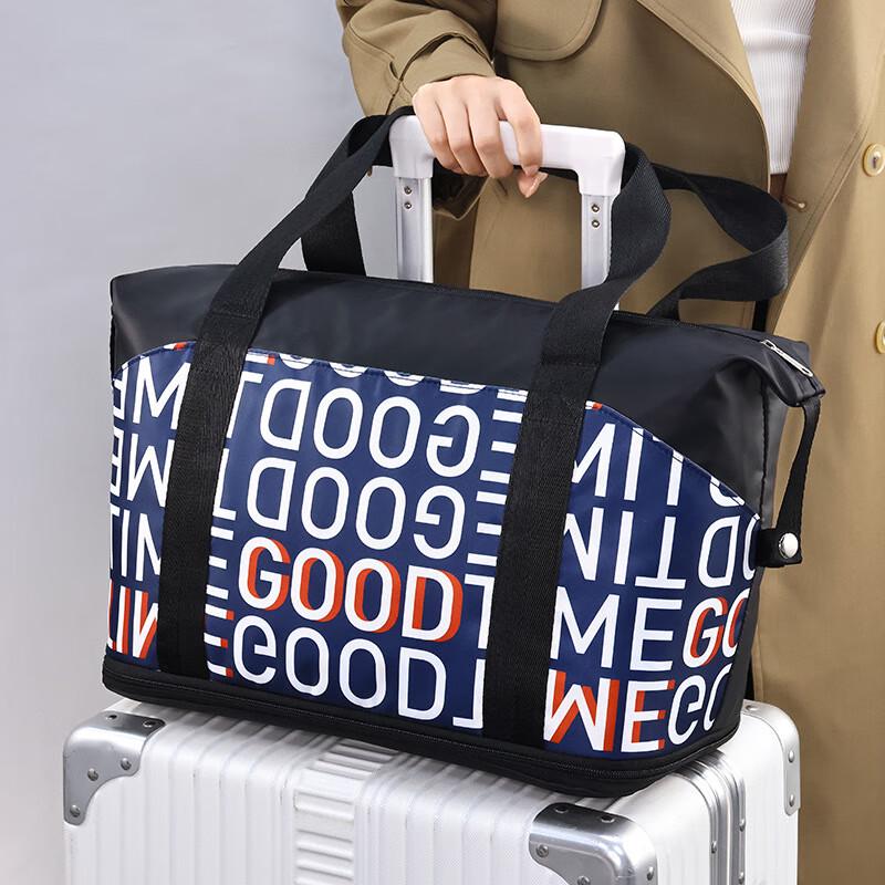 AiYiJiu Lightweight Waterproof Travel & Gym Bag