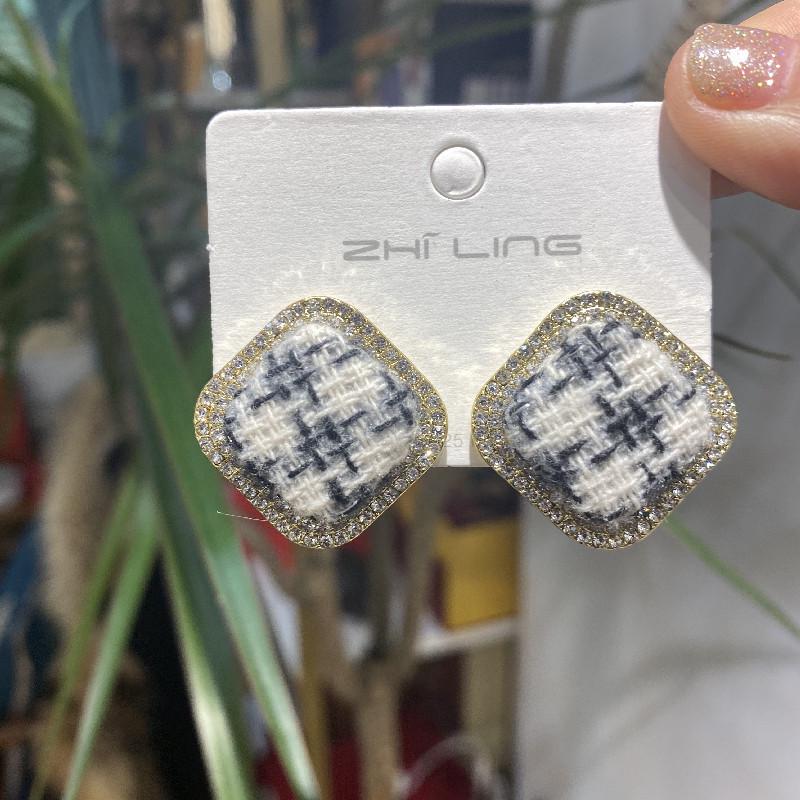 S925 Silver Plaid Fabric Square Stud Earrings for Women - Geometric Color Block Design, Autumn/Winter Collection 2024