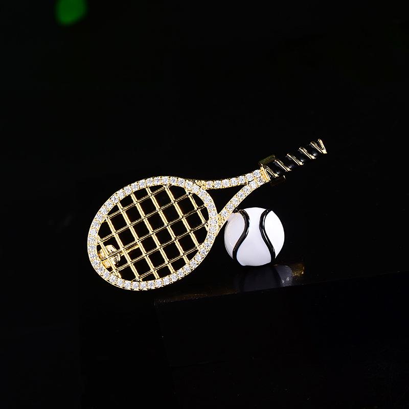 Spilla Brooch Racchetta da Tennis di Nicchia Coreana Incrostata di Zirconi per Uomo e Donna