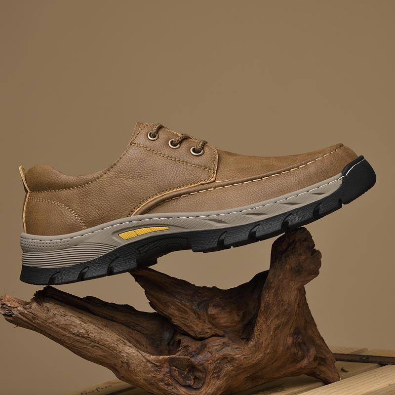 New Men's Casual Leather Shoes Versatile Male Business Flats Casual Comfortable Oxford Shoes Non-Slip Outdoor Sneakers