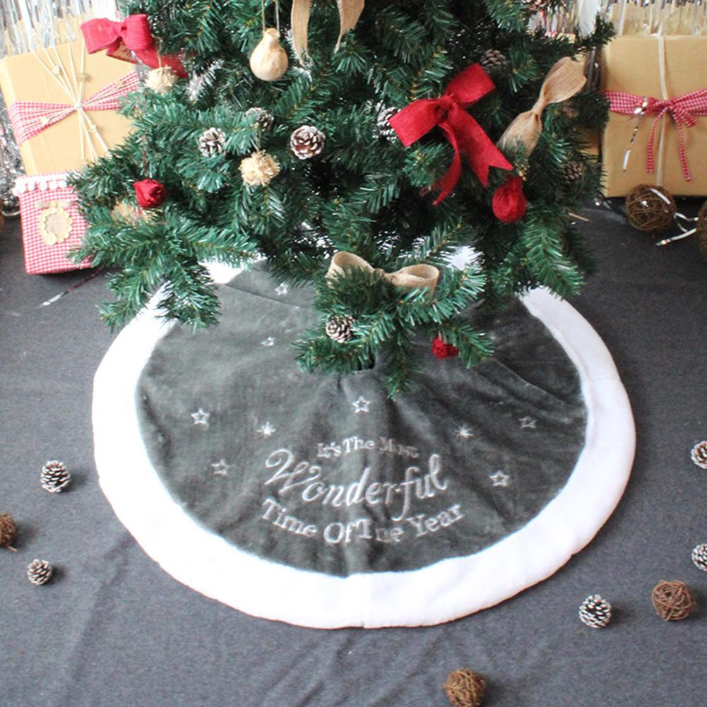 36 Inch Plush Christmas Tree Skirt Christmas Floor Carpet Xmas Tree Bottom Decoration Apron for New Year Holiday Party
