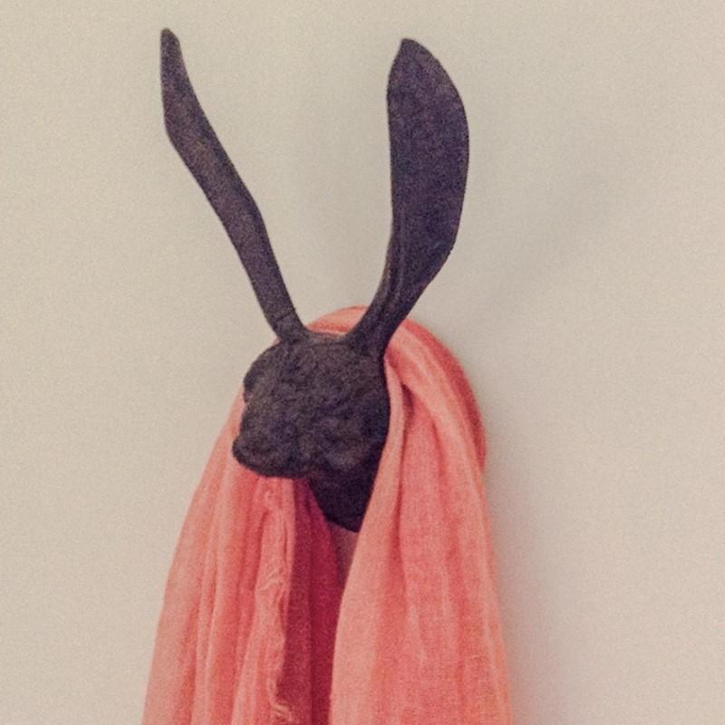 

Деревенская чугунная вешалка для одежды в виде кролика, крючок для ключей, стойка для демонстрации, держатель для полотенец для ванной комнаты, двойной крючок, мультяшные милые забавные декоративные крючки