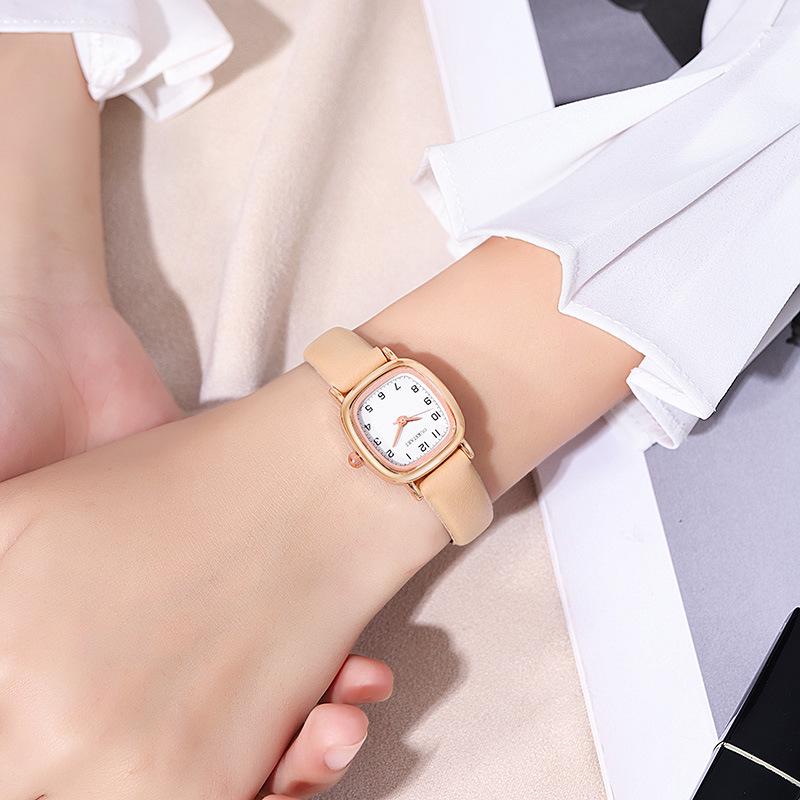 Women's Leather Strap Square Wristwatch - Elegant, Fashionable Quartz Timepiece for Students