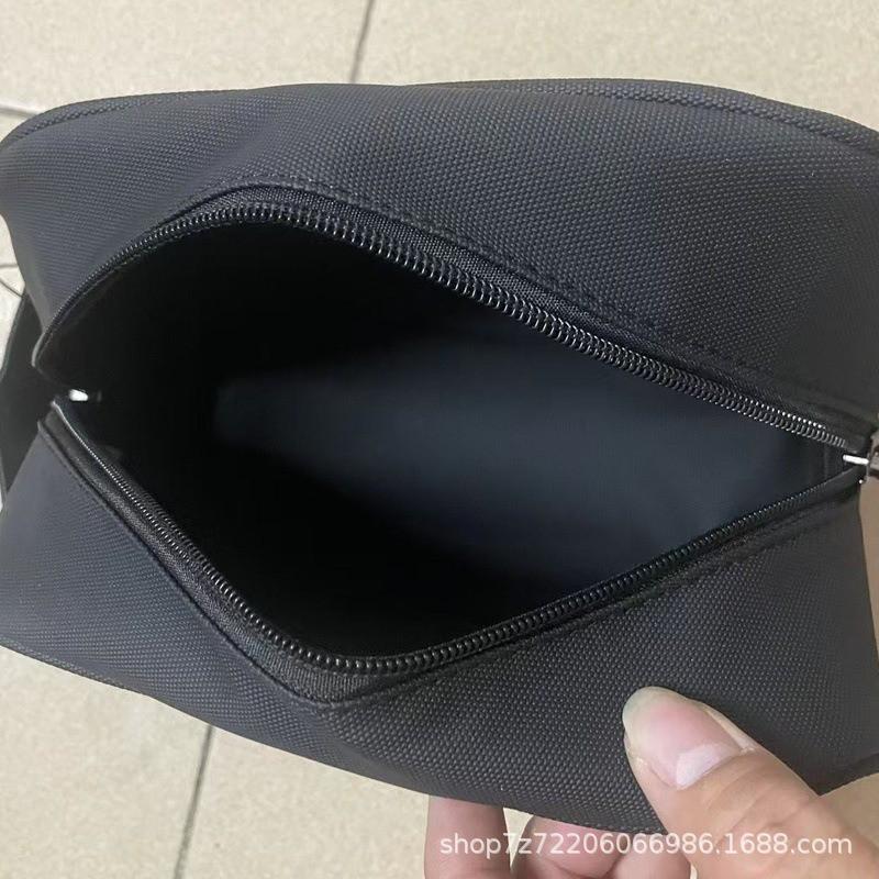 Portable Travel Waterproof Toiletry Bag Large Capacity Multi-functional Storage Men