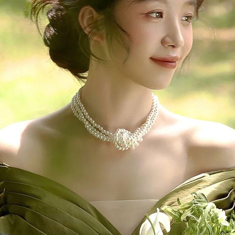 Fashion jewelry, bohemian multi-layer necklace, popular street auction popular pearl necklace.