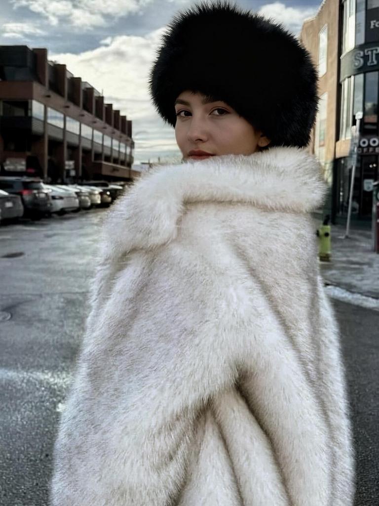 European Fashion Colorful Faux Fur Headband for Women - Warm and Stylish New Style