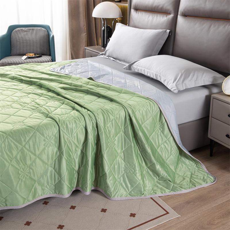 Ice Cream Summer Cool Quilt Class A Machine Washable Air Conditioning Quilt Cool Silk Single Double Summer Quilt