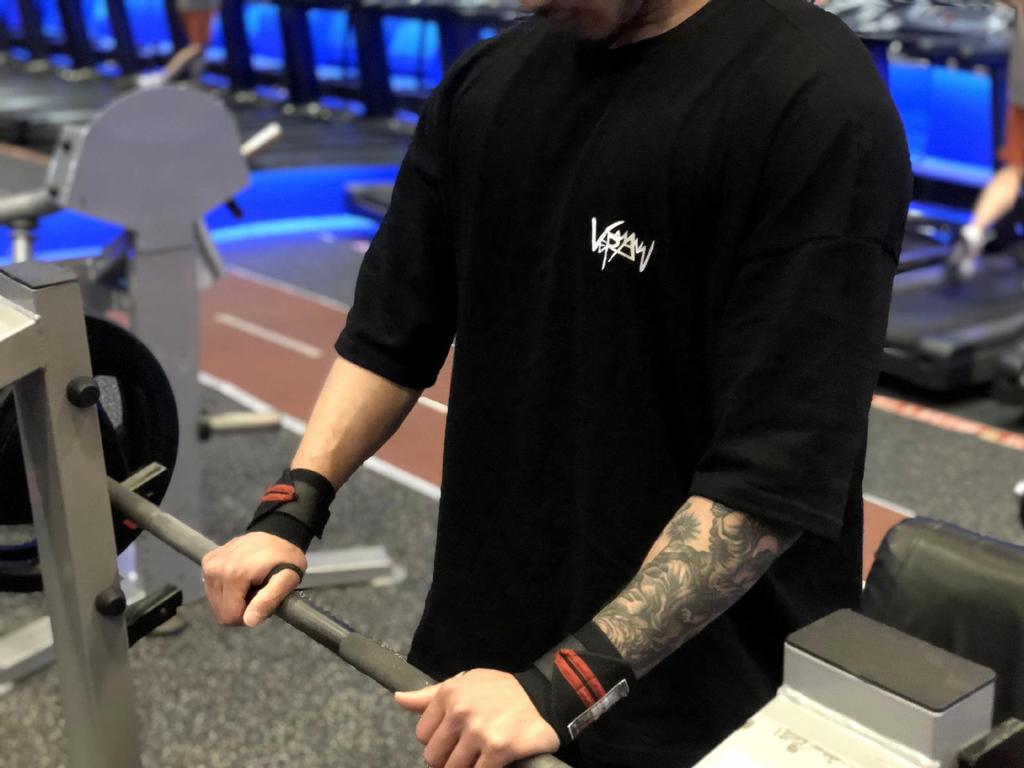 Muscle Fitness Slim Fit Breathable Mid-Sleeve T-Shirt for Running & Training