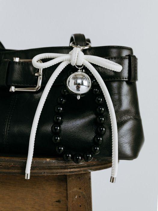 MOIFAIRE RIBBON BEAD KEYRING / WHITE