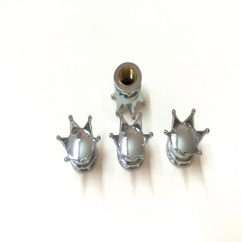 2 Pcs Fashion Style Crown Shape Metal Material Gas Nozzle Dust Cover