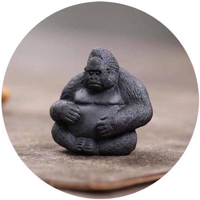 Chinese Yixing Lion Purple Clay Tea Pet Handmade Sculpture Crafts Crocodile Statue Tea Figurine Ornaments Tea Set Accessories