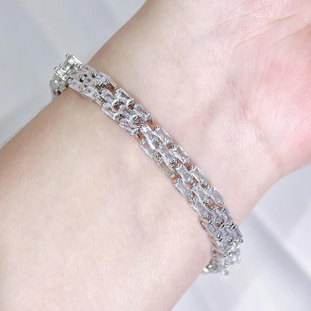 CMM Scintillante 3 file Baguette Cubic Zirconia Braccialetti da tennis da donna di fascia alta dorati argentati per abbigliamento da lavoro OL