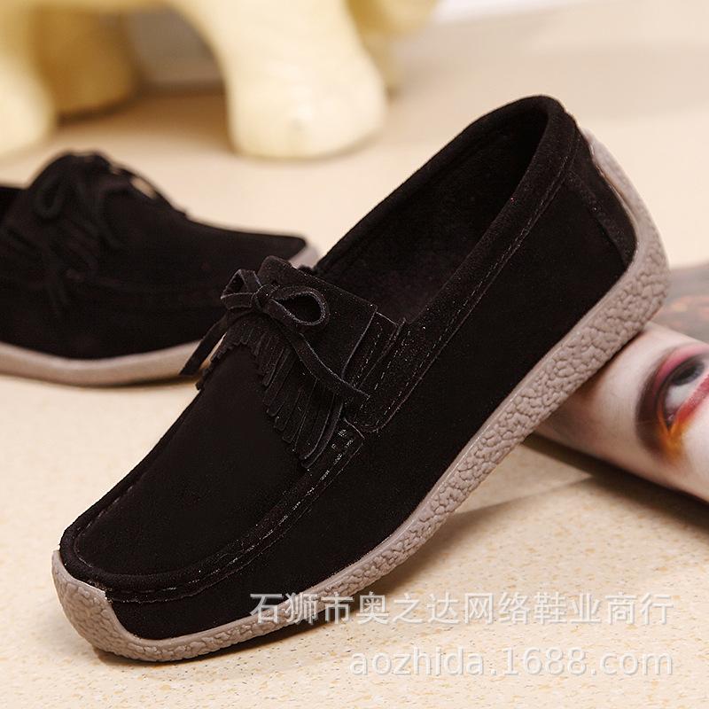 

Flat single shoes women s fringed hollow shoes casual matte leather shoes large size one pedal hole Doudou mother shoes 41