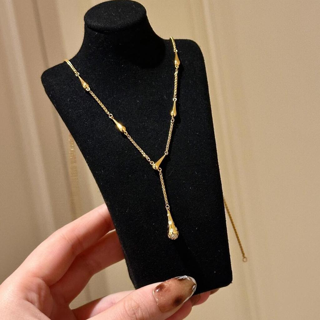 Hourglass Water Droplet Small Waist Necklace, Light Luxury Exquisite Temperament, High-end Feeling Necklace, Collarbone Chain for Women