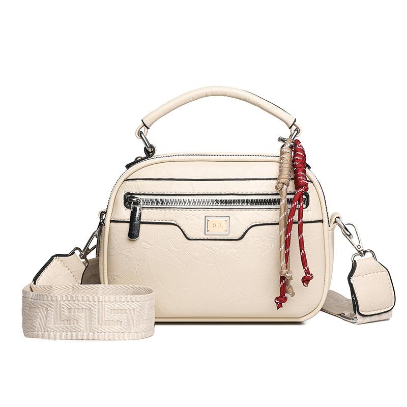 Fashion shoulder portable messenger bag casual bag