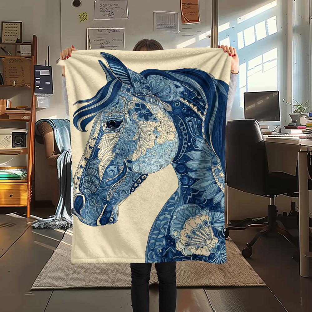 

Blue animal Print Flannel Blanket, High quality Comfortable for All Seasons, Home Decor, Warmth and Comfort, Perfect for Christmas Gifts 80cm x 120cm